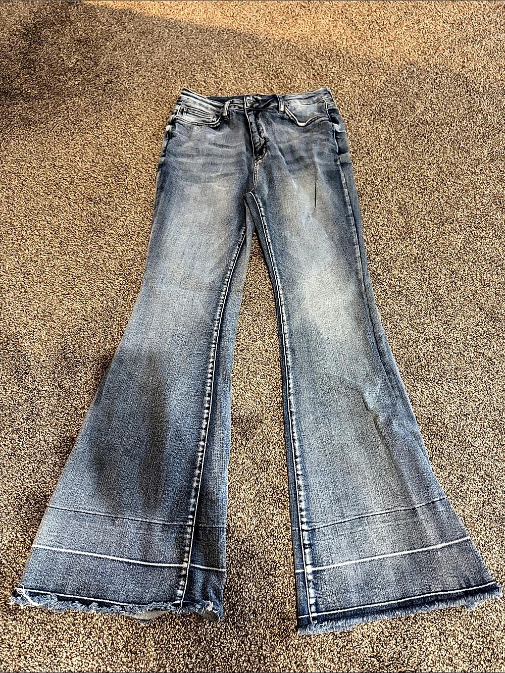 Judy Blue Flare Jeans in Blue